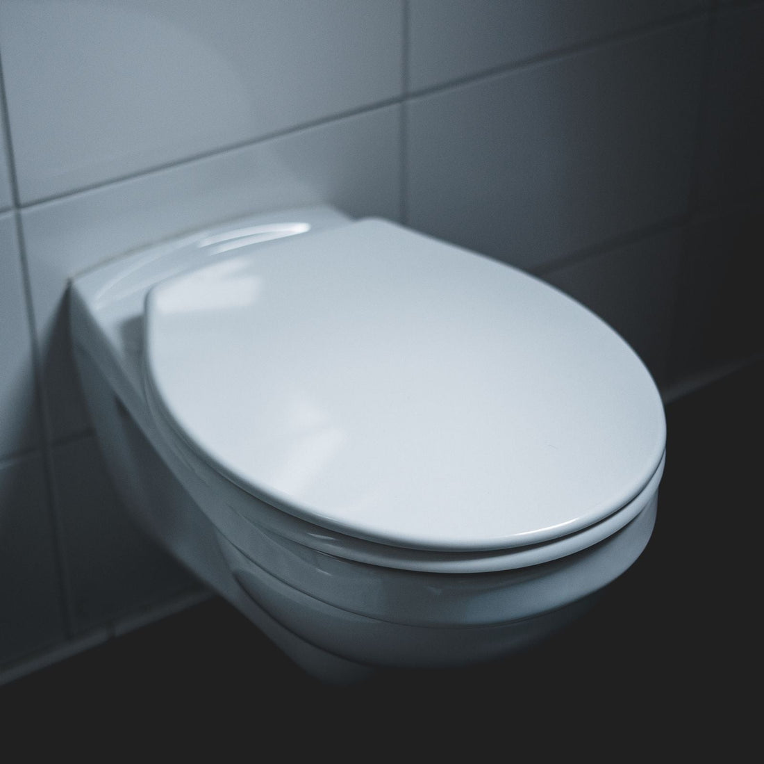 Modern residential toilet